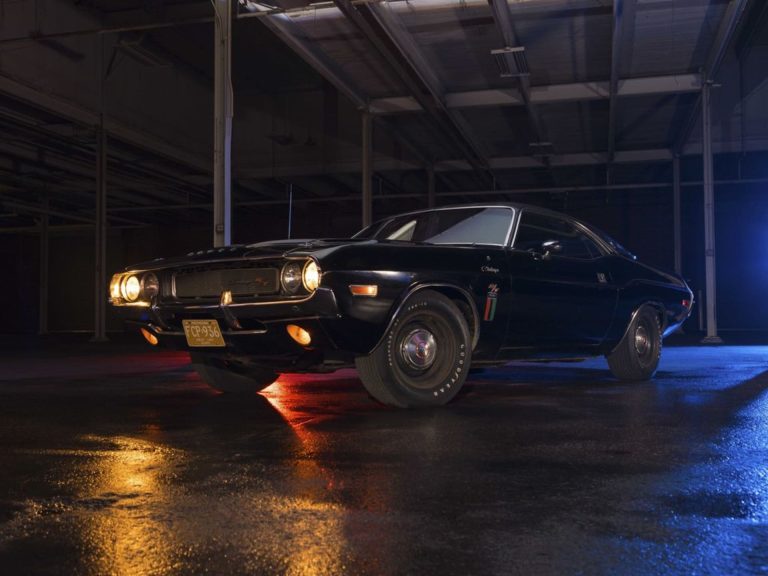 Can You Drive an Antique Car at Night in Pa