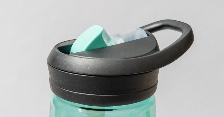 Can You Open Oil Cap When Car is Hot